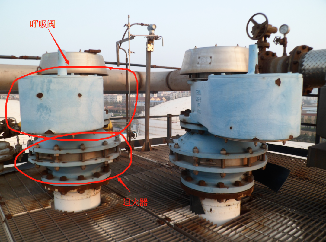 無(wú)縫氣瓶生產(chǎn)商,密閉取樣器,自動(dòng)切水器,截油排水器